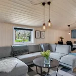 Cozy In With Wifi *