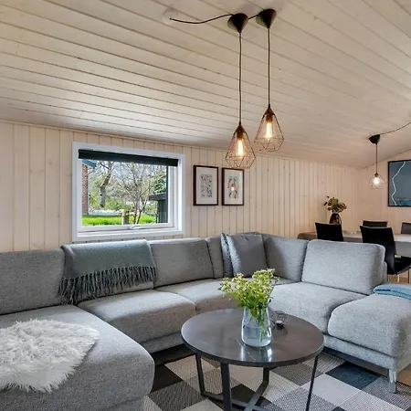 Cozy In With Wifi *