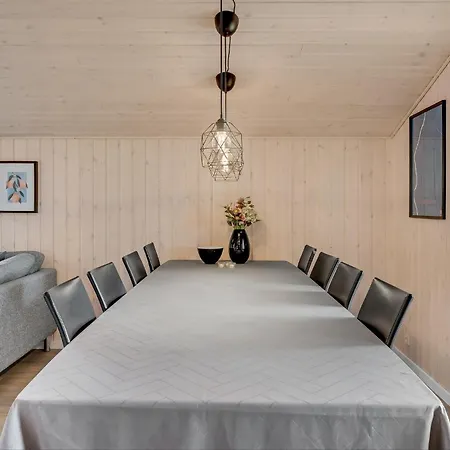 Ferienhaus Cozy In With Wifi Fårvang